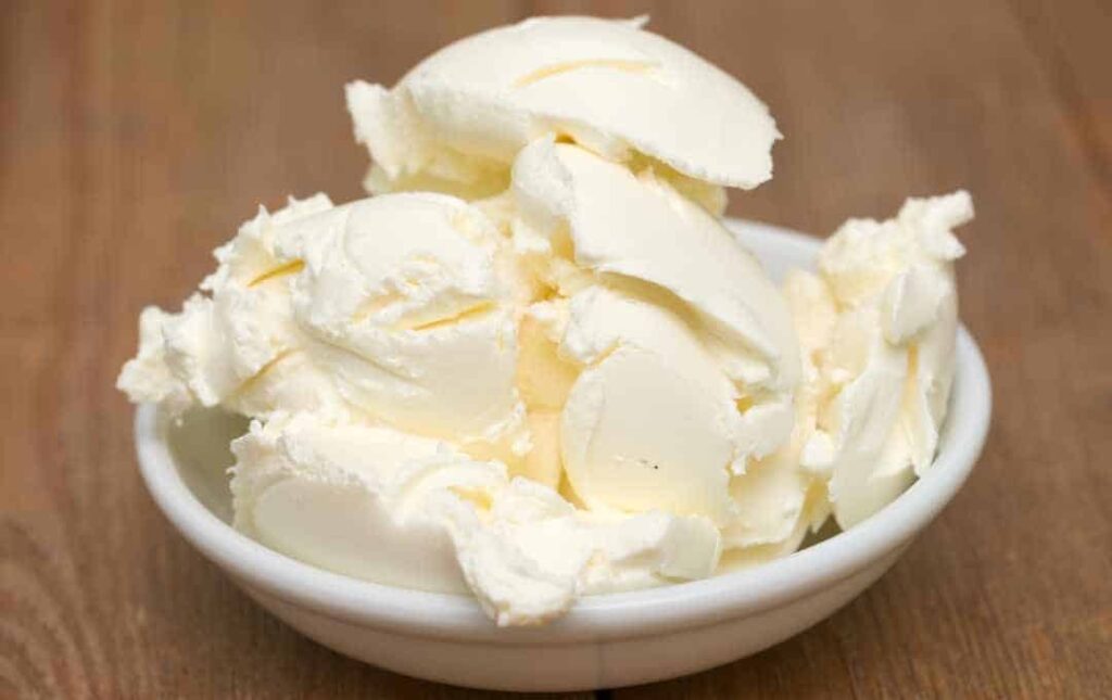 Mascarpone cheese in a bowl.