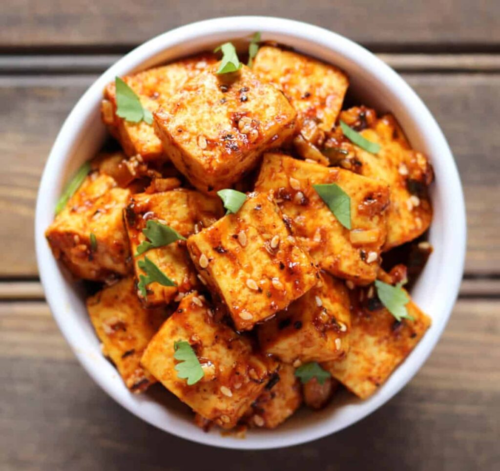 Honey sriracha tofu in a bowl.