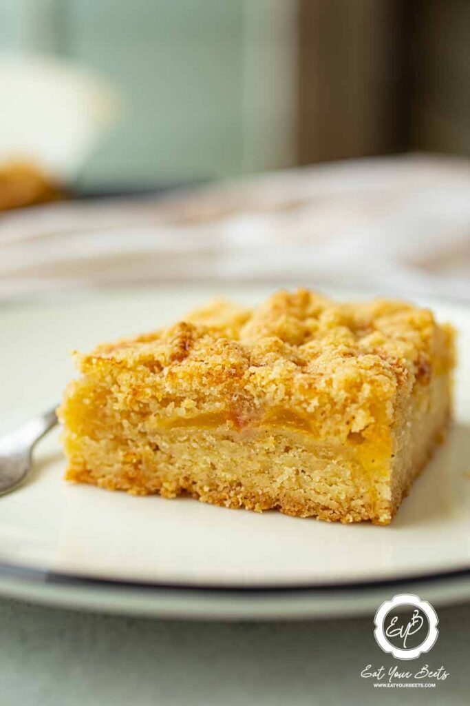 Peach pie bar on a plate.