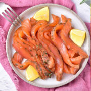 Best Gravlax Salmon With Dill (Cured Salmon).