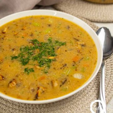 vegan clam chowder.